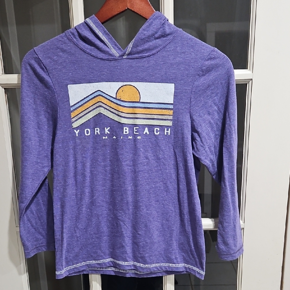 New Without Tags Kids Graphic Hoodie in Purple York beach Maine